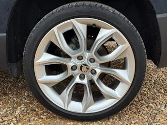 Skoda Karoq 1.0 TSI SE L SUV 5dr Petrol Manual Euro 6 (s/s) (116 ps)