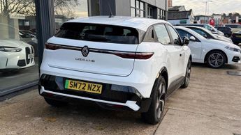 Renault Megane E-Tech 60kWh equilibre Auto 5dr (optimum charge)