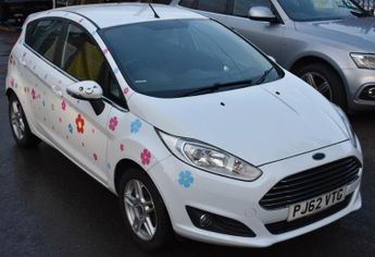 Ford Fiesta 1.6 Zetec Hatchback 5dr Petrol Powershift Euro 5 (105 ps)
