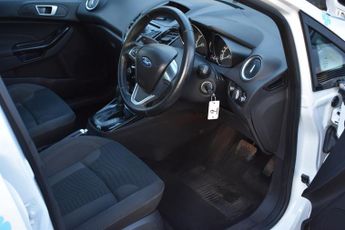 Ford Fiesta 1.6 Zetec Hatchback 5dr Petrol Powershift Euro 5 (105 ps)