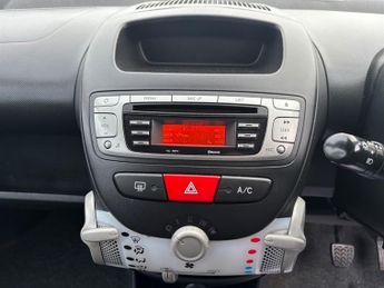 Citroen C1 1.0i VTR+ Hatchback 5dr Petrol EGS5 Euro 5 (68 ps)