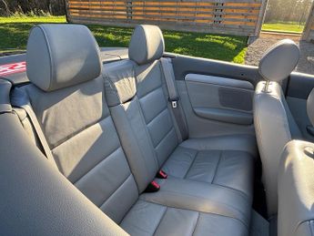 Audi A4 Cabriolet 1.8T Convertible 2dr Petrol Multitronic (206 g/km, 161 bhp)