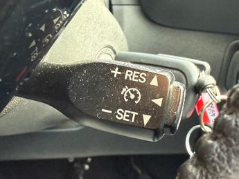 Toyota Aygo 1.0 VVT-i x-play Hatchback 5dr Petrol Manual Euro 6 (71 ps)