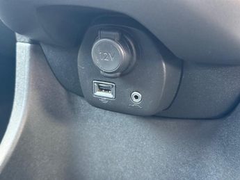 Toyota Aygo 1.0 VVT-i x-play Hatchback 5dr Petrol Manual Euro 6 (71 ps)