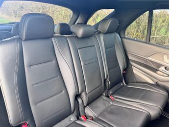 Mercedes GLE400 D 4MATIC AMG LINE PREMIUM PLUS 7 SEATS