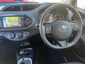 Toyota Yaris VVT-I ICON TECH