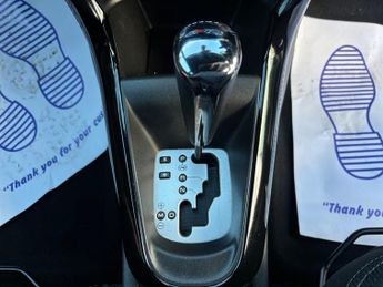 Citroen DS3 1.6 VTi DStyle Plus Hatchback 3dr Petrol Auto Euro 5 (120 ps)