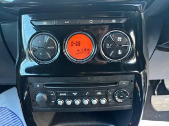 Citroen DS3 1.6 VTi DStyle Plus Hatchback 3dr Petrol Auto Euro 5 (120 ps)