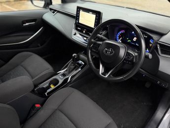 Toyota Corolla 1.8 VVT-h Icon CVT Euro 6 (s/s) 5dr