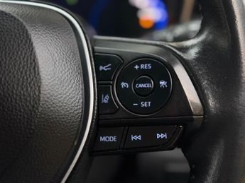 Toyota Corolla 1.8 VVT-h Icon CVT Euro 6 (s/s) 5dr