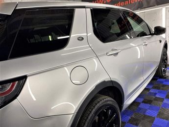 Land Rover Discovery Sport 2.0 Si4 HSE Dynamic Lux SUV 5dr Petrol Auto 4WD Euro 6 (s/s) (29