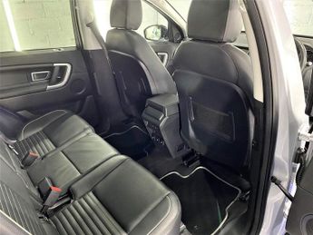 Land Rover Discovery Sport 2.0 Si4 HSE Dynamic Lux SUV 5dr Petrol Auto 4WD Euro 6 (s/s) (29