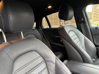 Mercedes GLC300 2.0 GLC300d AMG Line (Premium) Coupe 5dr Diesel G-Tronic+ 4MATIC