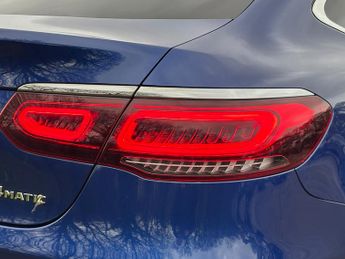 Mercedes GLC300 2.0 GLC300d AMG Line (Premium) Coupe 5dr Diesel G-Tronic+ 4MATIC