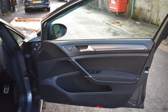 Volkswagen Golf 1.4 TSI 8.7kWh GTE Advance Hatchback 5dr Petrol Plug-in Hybrid D