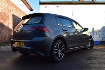 Volkswagen Golf 1.4 TSI 8.7kWh GTE Advance Hatchback 5dr Petrol Plug-in Hybrid D