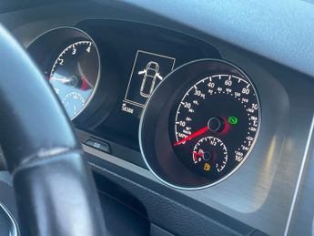 Volkswagen Golf 1.2 TSI BlueMotion Tech S Estate DSG Euro 5 (s/s) (105 ps)