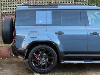 Land Rover Defender 110 2.0 SD4 S Auto 4WD Euro 6 (s/s) 5dr