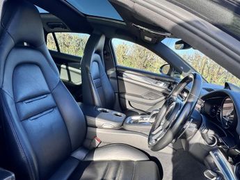 Porsche Panamera V6 E-HYBRID 14kWh 4