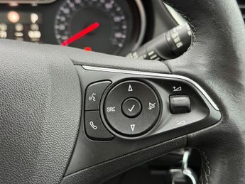 Vauxhall Grandland X 1.2 Turbo Elite Nav SUV 5dr Petrol Auto 8Spd Euro 6 (s/s) (130 p