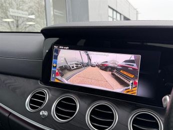 Mercedes E220 2.0 d AMG Line (Premium) G-Tronic+ Euro 6 (s/s) 5dr