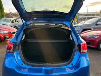 Mazda Mazda2 TECH EDITION