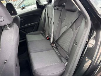 SEAT Leon 1.6 TDI SE Sport Tourer 5dr Diesel Manual Euro 6 (s/s) (110 ps)