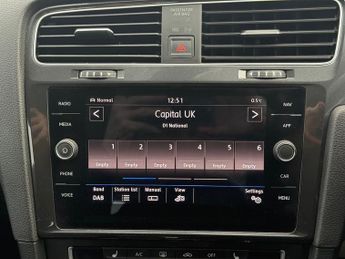 Volkswagen Golf 2.0 TDI BlueMotion Tech SE Nav Hatchback 5dr Diesel DSG Euro 6 (