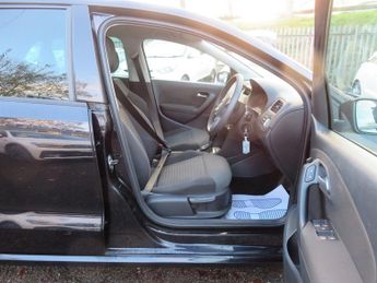 Volkswagen Polo MATCH DSG AUTOMATIC