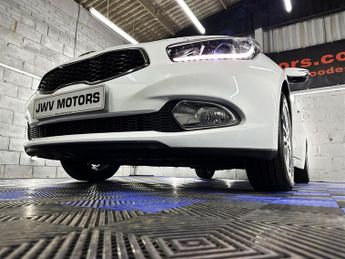 Kia Ceed 1.6 CRDi 2 Sportswagon 5dr Diesel Auto Euro 5 (126 bhp)