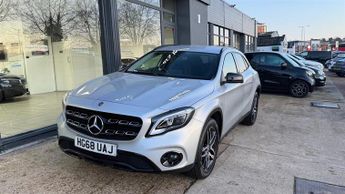 Mercedes GLA180 1.6 Urban Edition 7G-DCT Euro 6 (s/s) 5dr