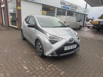 Toyota AYGO VVT-I X-TREND