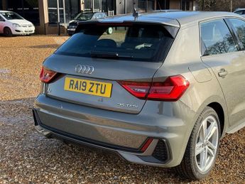 Audi A1 1.5 TFSI 35 S line Sportback 5dr Petrol S Tronic Euro 6 (s/s) (1
