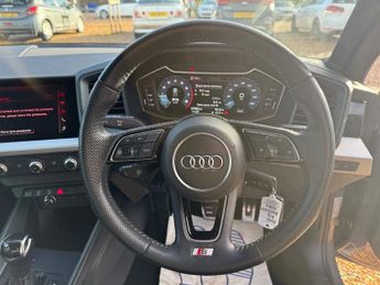 Audi A1 1.5 TFSI 35 S line Sportback 5dr Petrol S Tronic Euro 6 (s/s) (1