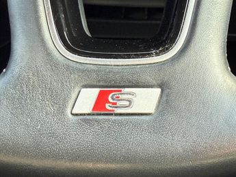 Audi A1 1.5 TFSI 35 S line Sportback 5dr Petrol S Tronic Euro 6 (s/s) (1