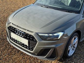 Audi A1 1.5 TFSI 35 S line Sportback 5dr Petrol S Tronic Euro 6 (s/s) (1