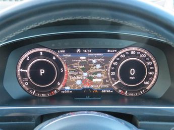 Volkswagen Tiguan R-LINE TDI DSG AUTOMATIC