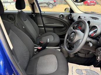 MINI Countryman 1.6 Cooper SUV 5dr Petrol Auto ALL4 Euro 6 (122 ps)