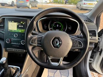 Renault Megane 1.5 Blue dCi Iconic Sport Tourer 5dr Diesel Manual Euro 6 (s/s) 