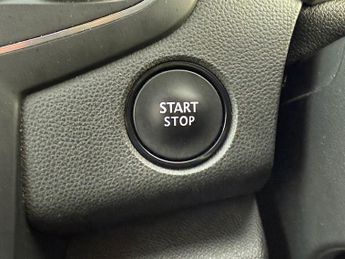 Renault Megane 1.5 Blue dCi Iconic Sport Tourer 5dr Diesel Manual Euro 6 (s/s) 