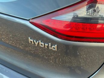 Hyundai Ioniq 1.6 h-GDi Premium SE Hatchback 5dr Petrol Hybrid DCT Euro 6 (s/s