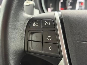 Volvo V40 2.0 T3 GPF Inscription Hatchback 5dr Petrol Manual Euro 6 (s/s) 