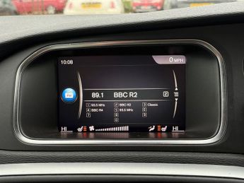 Volvo V40 2.0 T3 GPF Inscription Hatchback 5dr Petrol Manual Euro 6 (s/s) 