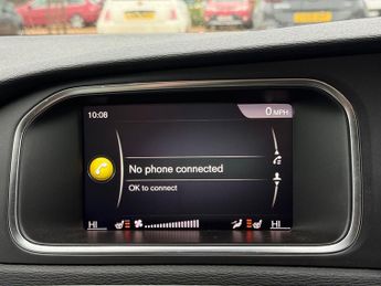 Volvo V40 2.0 T3 GPF Inscription Hatchback 5dr Petrol Manual Euro 6 (s/s) 