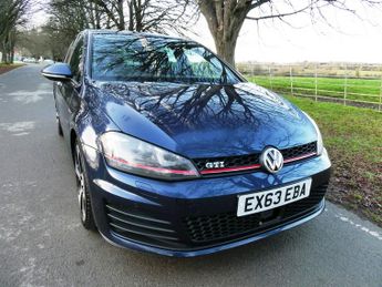 Volkswagen Golf GTi 2.0 TSI BlueMotion Tech GTI Hatchback 5dr Petrol DSG Euro 6 (s/s