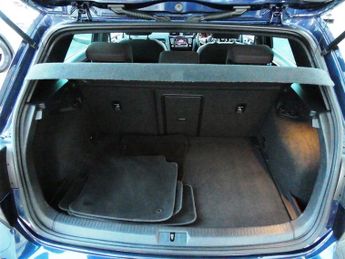 Volkswagen Golf 2.0 TSI BlueMotion Tech GTI Hatchback 5dr Petrol DSG Euro 6 (s/s