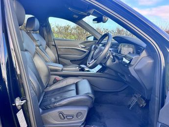 Audi E-Tron 55 S LINE SPORTBACK QUATTRO 95kWh