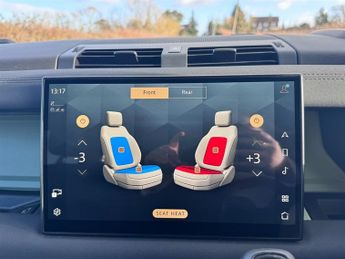 Land Rover Defender 110 D300 75TH LIMITED EDITION