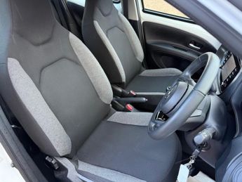 Toyota Aygo 1.0 VVT-i Pure Hatchback 5dr Petrol Manual Euro 6 (s/s) (72 ps)