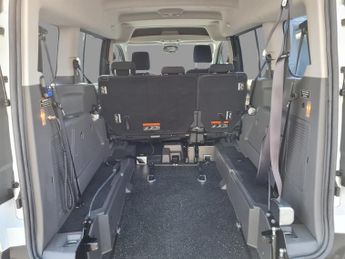 Ford Tourneo Connect WAV Wheelchair Access Automatic 5 Seats White 1.5 Diesel L2 LWB 